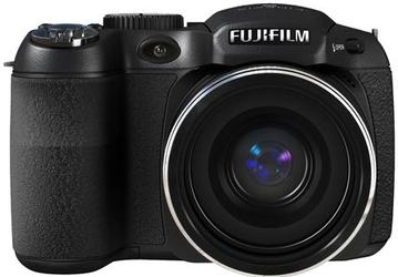 Камеры Fujifilm FinePix S1800 и FinePix S2550HD: 18-кратный «зум» и HD-видео в формате 720p